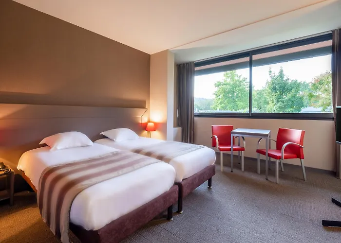 Hôtel de golf: Hôtel Le Cervolan